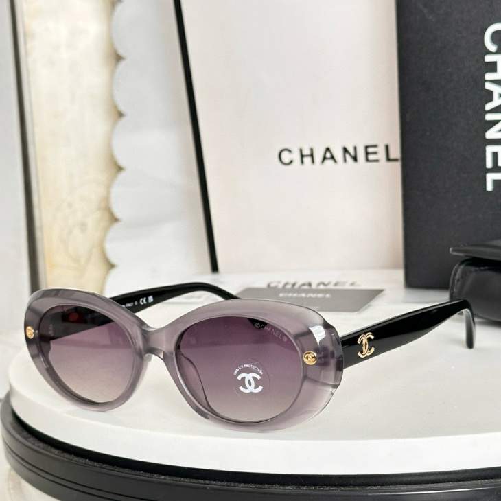 Picture of Chanel Sunglasses _SKUfw77120225fw